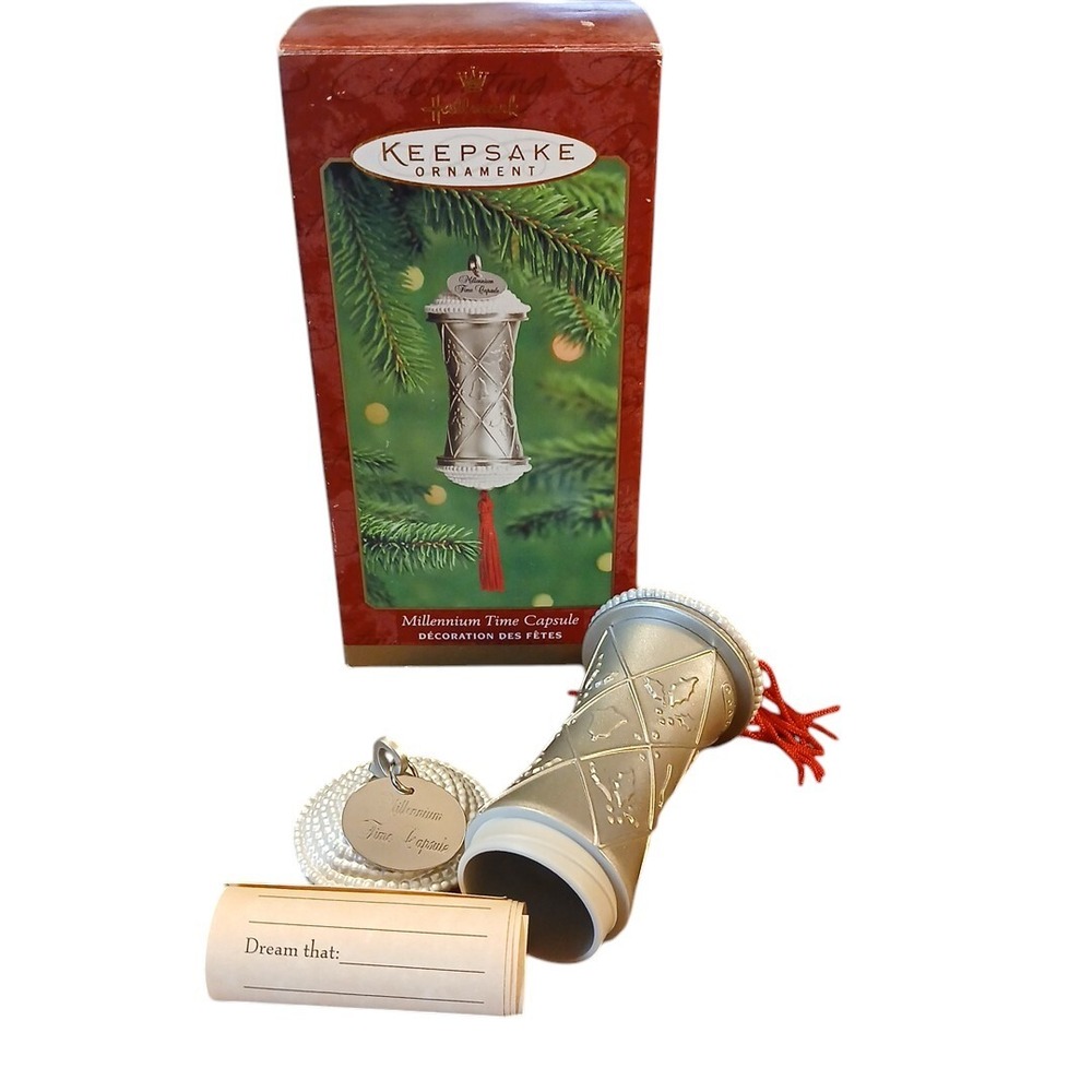 Hallmark Keepsake Millennium Time Capsule Christmas Holiday VTG 2000 Ornament